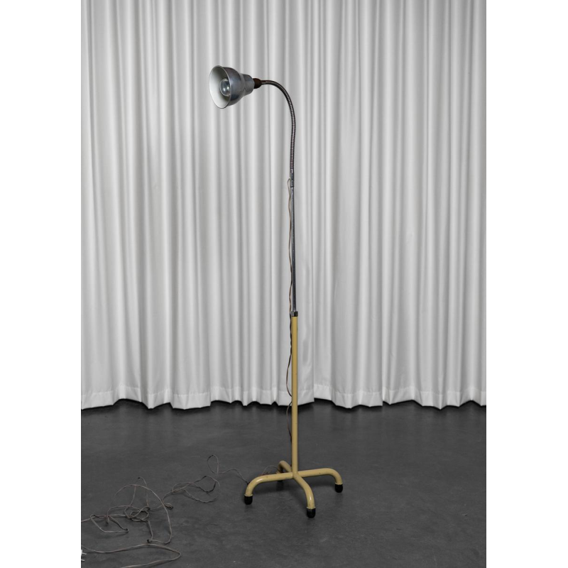 Vintage flexible medical floor lamp, lacquered steel, 20th century Vintage flexible medical floor lamp, lacquered steel, 20th century