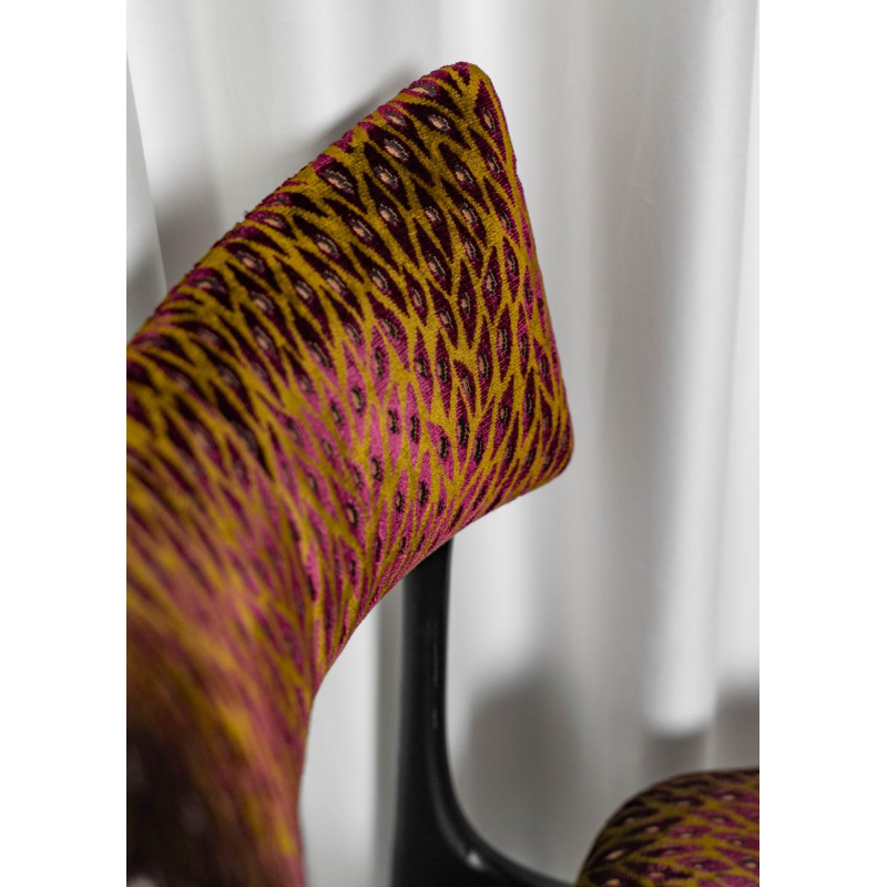 Set de 4 chaises modernistes dans le style d'Alfred Hendrickx, XXe s Set de 4 chaises modernistes dans le style d'Alfred Hendrickx, XXe s