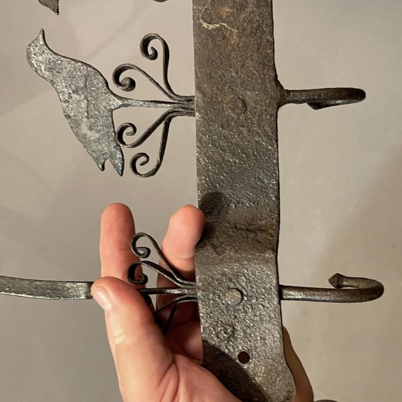 Antieke smeedijzeren slagers-/keukenvitrine voor charcuterie of keukengerei, 19e eeuw