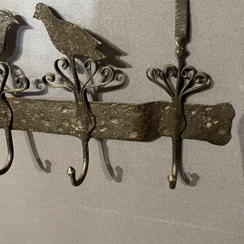 Ancien présentoir de boucherie / cuisine en fer forgé pour salaisons ou ustensiles, 19ème s