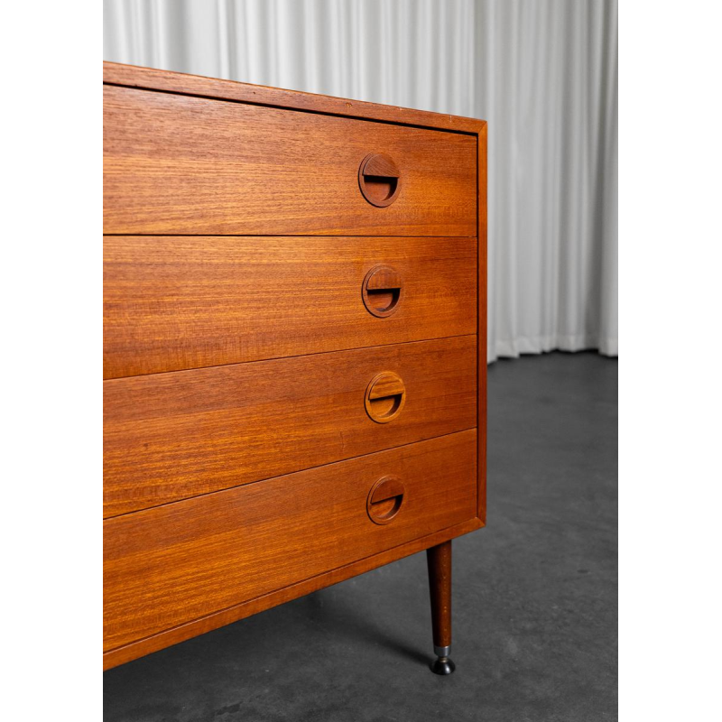 Rud Thygesen & Johnny Sørensen pour HG Furniture, commode en teck, Danemark, 1960 Rud Thygesen & Johnny Sørensen pour HG Furniture, commode en teck, Danemark, 1960