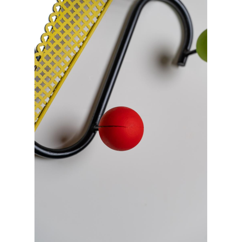 Mathieu Matégot, wandkapstok, Frankrijk 1950-1960 Mathieu Matégot, wandkapstok, Frankrijk 1950-1960