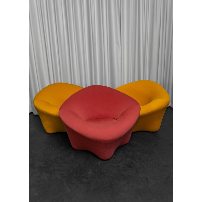 Set of 3 "Mushroom" Space Age armchairs in the style of Pierre Paulin Set of 3 "Mushroom" Space Age armchairs in the style of Pierre Paulin