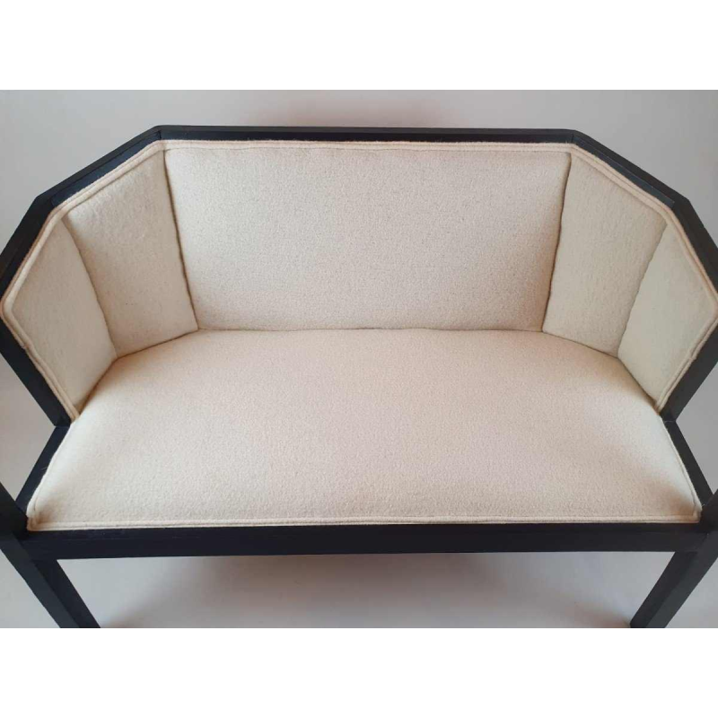 SOLD .Banquette Art Déco complètement restaurée et regarnie, ca 1930