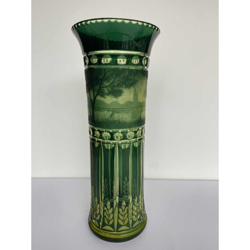 Val-Saint-Lambert, urane vase, acid-etched lakescape decoration