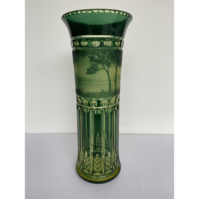 Val-Saint-Lambert, urane vase, acid-etched lakescape decoration