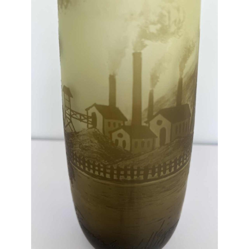Val-Saint-Lambert, multi-layered vase with industrial coal mine decoration, ca 1910