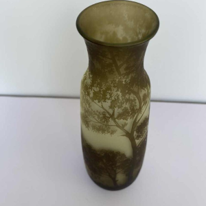 Val-Saint-Lambert, vase multicouches à décor industriel de mine de charbon, ca 1910