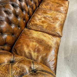 Vintage leren Chesterfield-bank, 21e eeuw