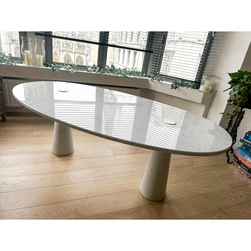 Angelo Mangiarotti, Eros tafel in wit Carrara-marmer, jaren 70