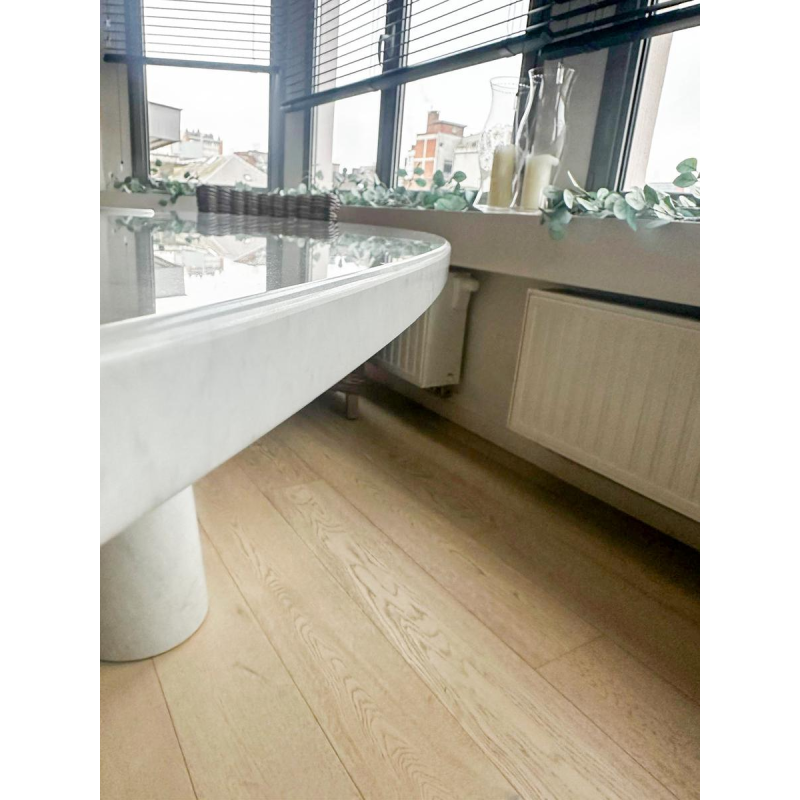 Angelo Mangiarotti, Eros tafel in wit Carrara-marmer, jaren 70