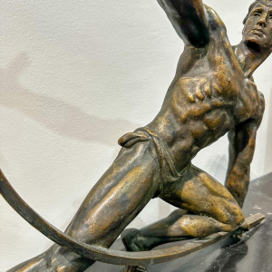 Sculpture en bronze Art Déco "Le Bandeur d'Arc", années 30