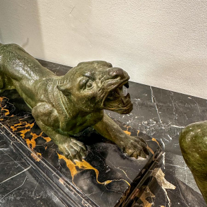 Bronzen groepssculptuur van Demeter Chiparus "De Jacht", Art Deco, jaren 30