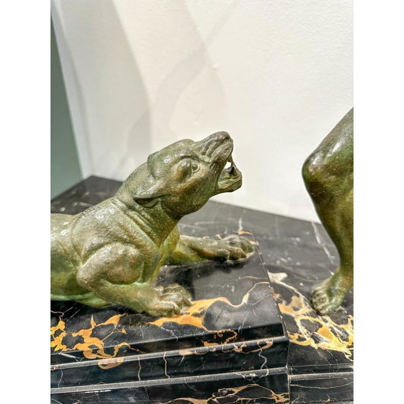 Demeter Chiparus "La Chasse" sculpture groupe en bronze Art Déco, années 30