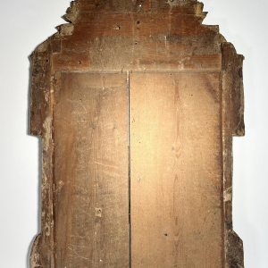 Miroir à fronton en bois doré sculpté, France, début XIXe siècle
