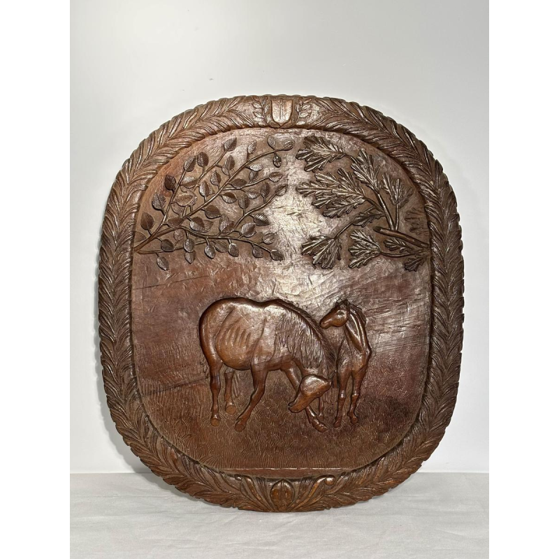 Ensemble de trois panneaux monoxyles sculptés à décor animalier, Art populaire, ca 1900