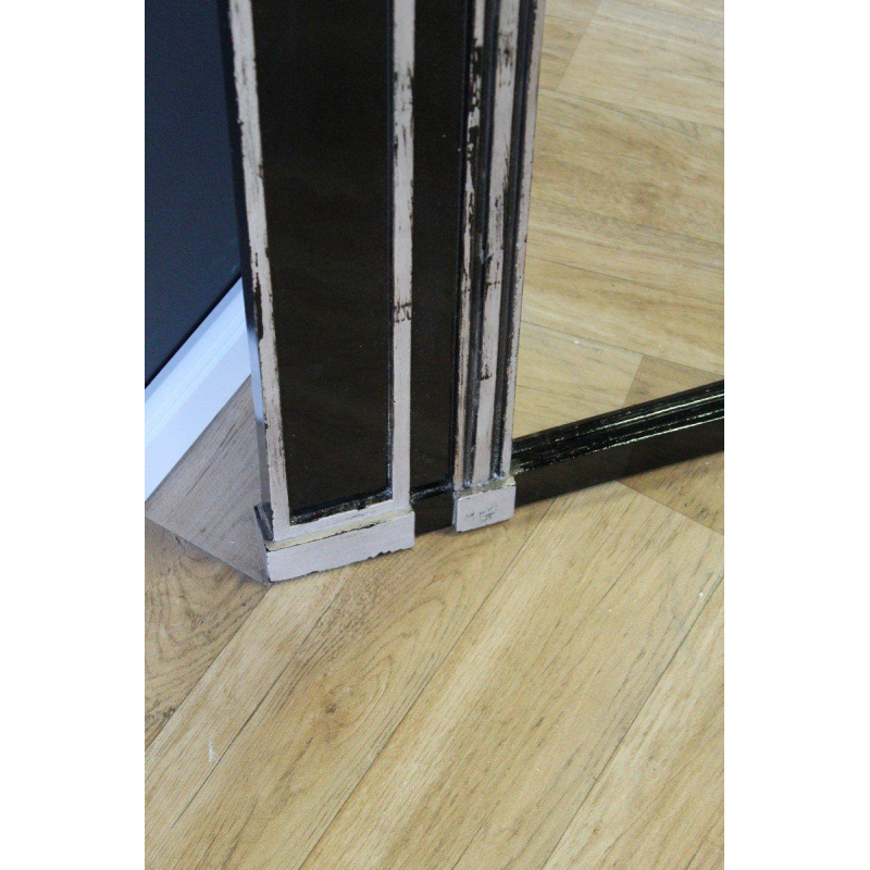 Grand miroir Art Déco, bois et stuc patiné argent, début XXe s