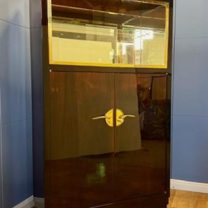 Vitrine ou bar Art Déco, placage et laiton poli, France vers 1930 - restauré