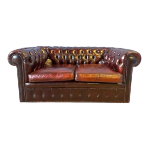Two-seater English Chesterfield sofa, original polished leather, circa 1960/70