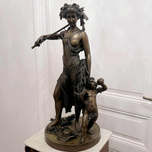 CLODION Claude Michel « Jeune femme et Bacchus enfant » sculpture en bronze