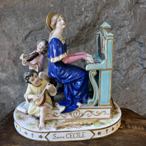 Manufacture Achille-Bloch Paris - Sainte Cécile - Statuette en porcelaine française, ca 1900