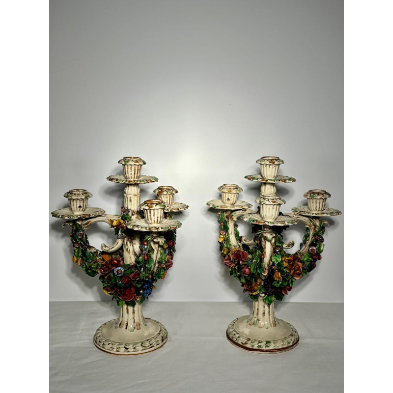 Paire de candélabres en céramique 'fiori applicati' de Bassano, Italie - 1920/1940