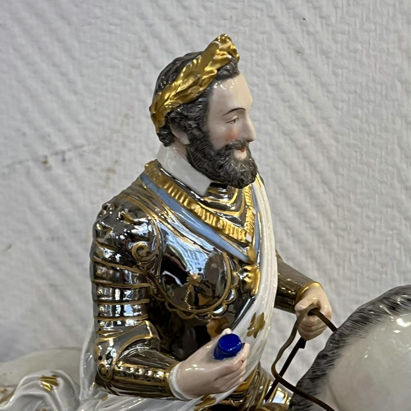 Achille-Bloch Paris Manufactory - Equestrian statue of King Henry IV of France in porcelain