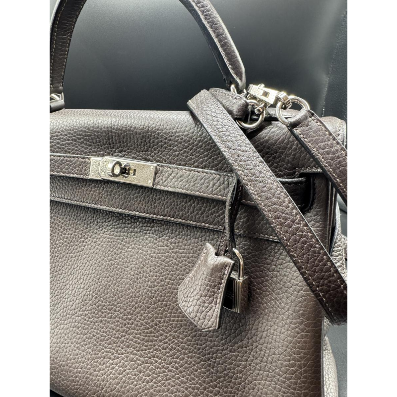 Hermès, sac Kelly 32, cuir togo marron, 2006