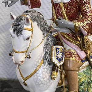 Manufacture Achille-Bloch Paris - Statue équestre du roi de France Louis XV en porcelaine