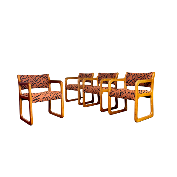 Set de 4 chaises traineau scandinave en teck