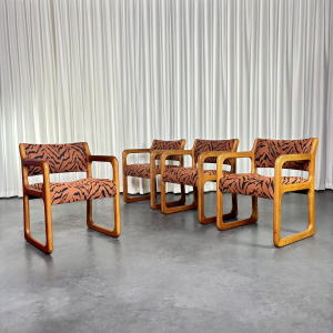 Set de 4 chaises traineau scandinave en teck