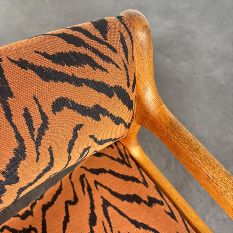 Set van 4 Scandinavische teakhouten sledestoelen