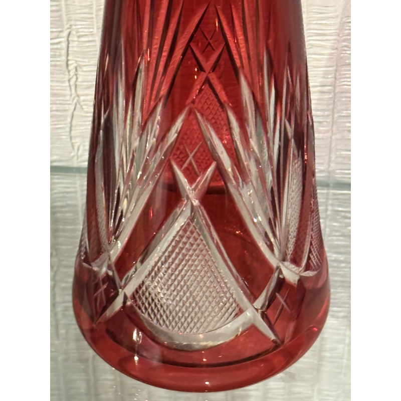 Val Saint Lambert, Decanter in colorless cut crystal with red lining
