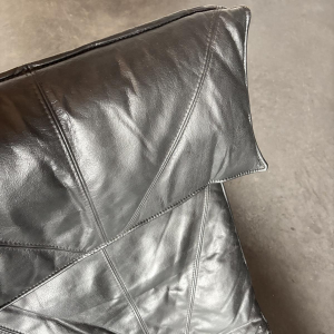 Tord Björklund pour Ikea 'Skye' chaise longue en cuir noir, Suède 1980s