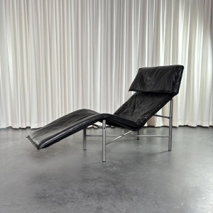 Tord Björklund pour Ikea 'Skye' chaise longue en cuir noir, Suède 1980s