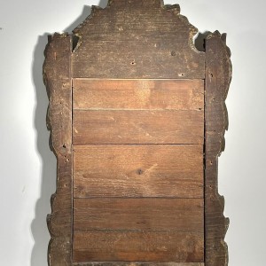 Spiegel met een houten en verguld stucwerk fronton - Lodewijk XVI-periode - 18e eeuw