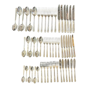 Bernard Yot pour Christofle, ménagère modèle Aria 54 pièces en métal argenté 1985