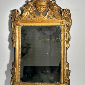Miroir à fronton en bois et stuc doré - Epoque Louis XVI - XVIIIe siècle