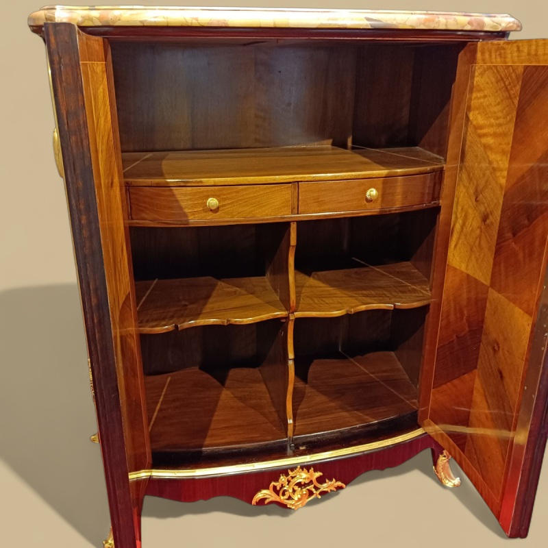 Napoleon III hoge kast gestempeld LEXCELLENT Paris, 2 deuren, marqueterie, brons, 19e eeuw