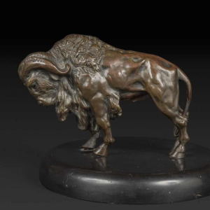 Statuette d'un bison d'Amérique en bronze