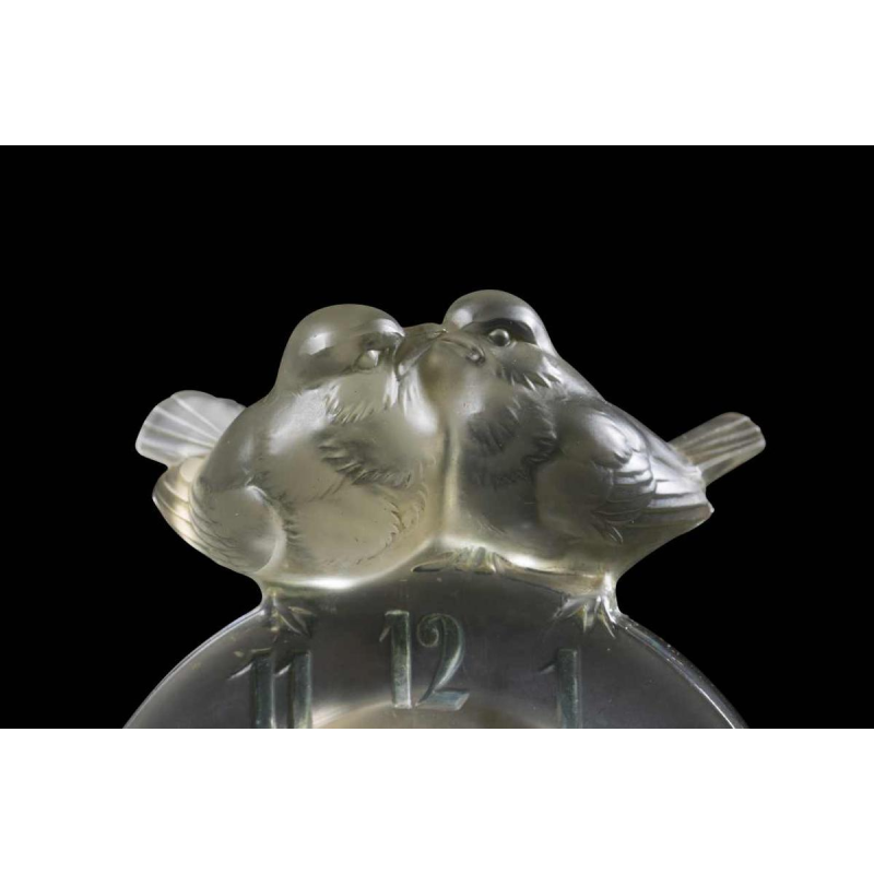 "ANTOINETTE" 8-day clock (1931) from René Lalique (1860-1945):