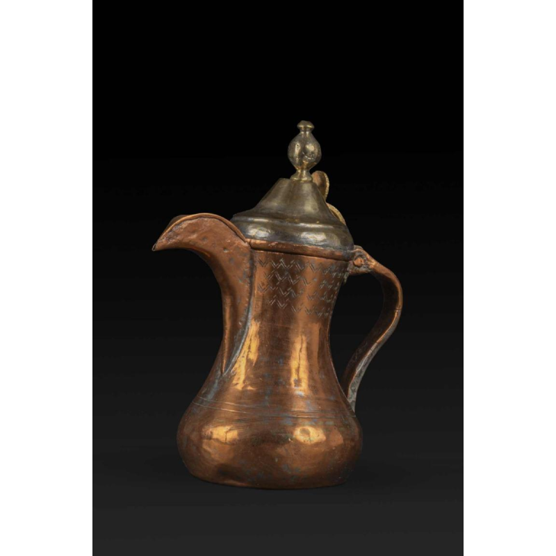 "Dallah" coffee pot