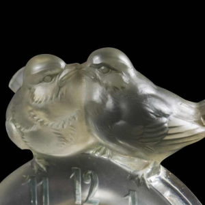 "ANTOINETTE" 8-daagse klok (1931) van René Lalique (1860-1945):