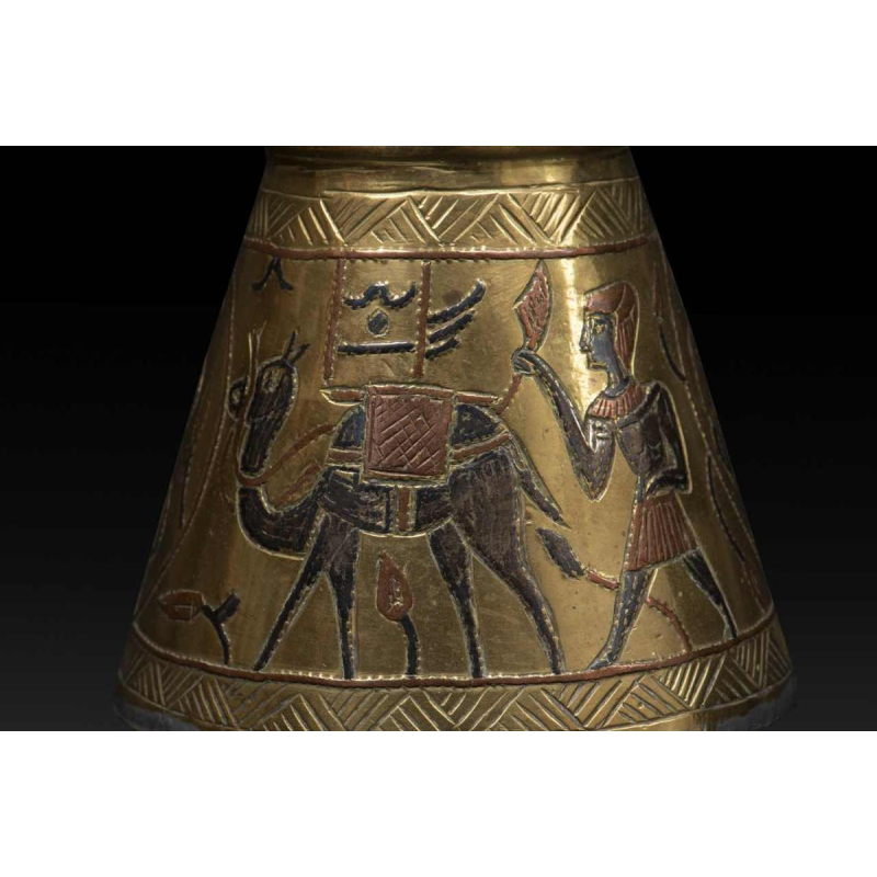 Egyptische Dallah koffiepot: Symbool van gastvrijheid en culturele rijkdom, 20e eeuw