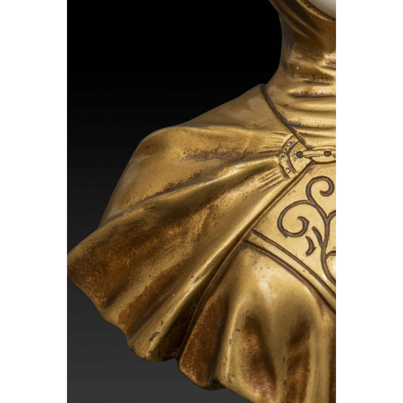 Alabaster and Gilt Bronze Bust of "JOAN OF ARC" by G.VAN VARENBERGH (1873-1927):