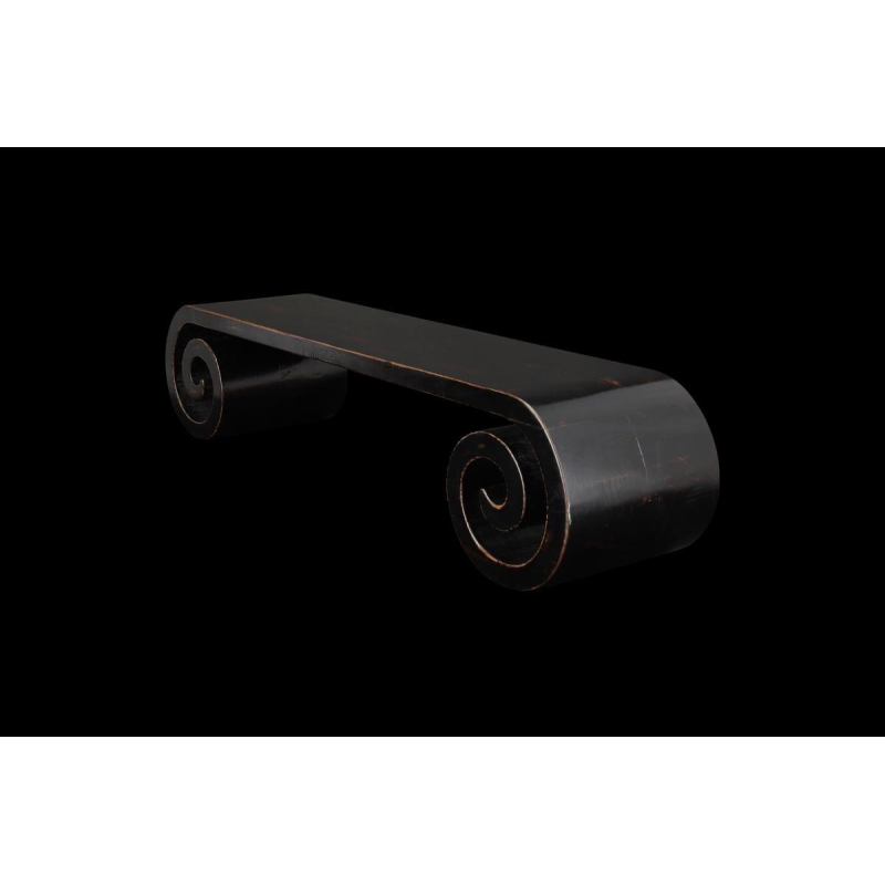 Table basse asiatique à volutes