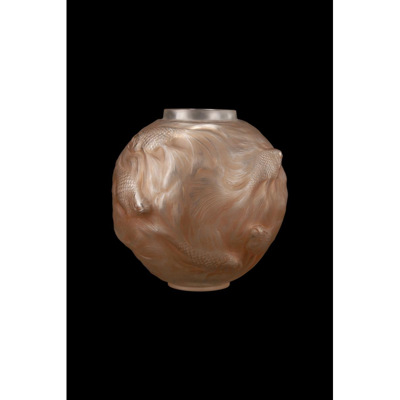 Vaas "FORMOSE" (1924) van sienna-gepatineerd gevormd geblazen-geperst glas door RENE LALIQUE (1860-1945)