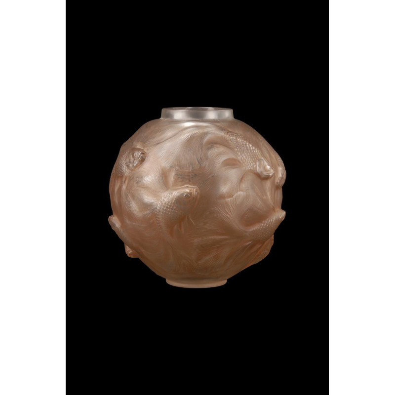 Vaas "FORMOSE" (1924) van sienna-gepatineerd gevormd geblazen-geperst glas door RENE LALIQUE (1860-1945)