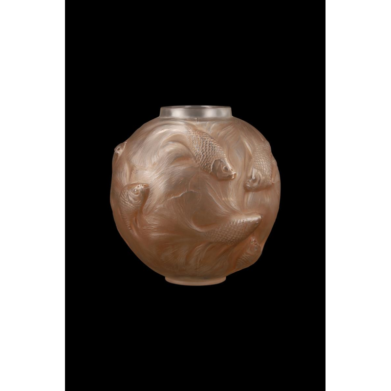 Vaas "FORMOSE" (1924) van sienna-gepatineerd gevormd geblazen-geperst glas door RENE LALIQUE (1860-1945)