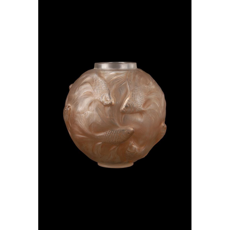 Vaas "FORMOSE" (1924) van sienna-gepatineerd gevormd geblazen-geperst glas door RENE LALIQUE (1860-1945)